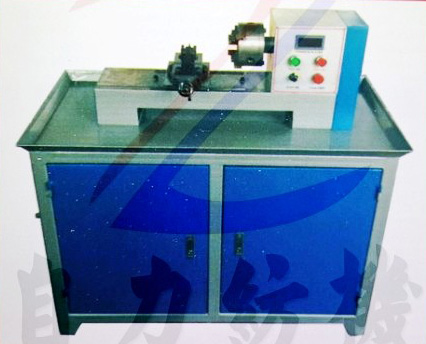 FU204型分梳輥包卷機(jī)